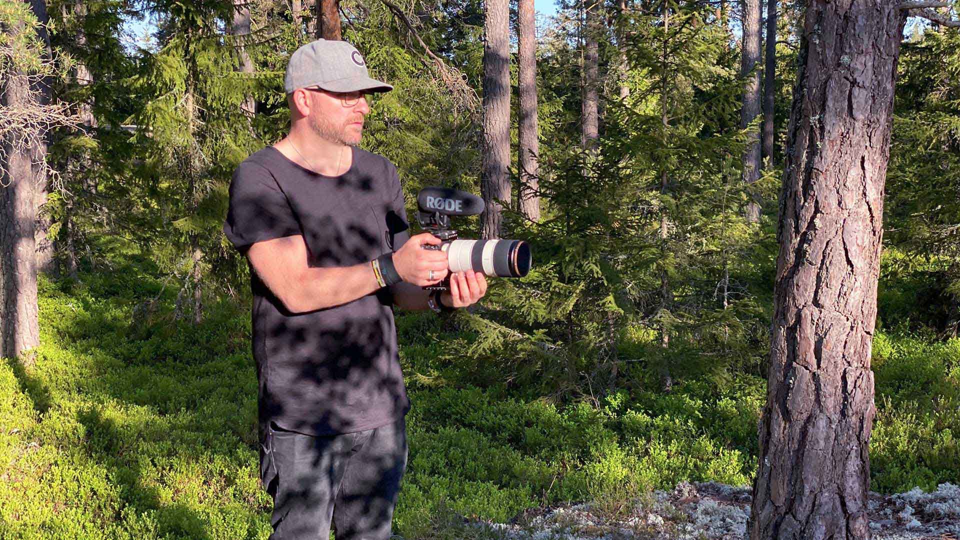 Behind the scenes at Pukhult, with camera