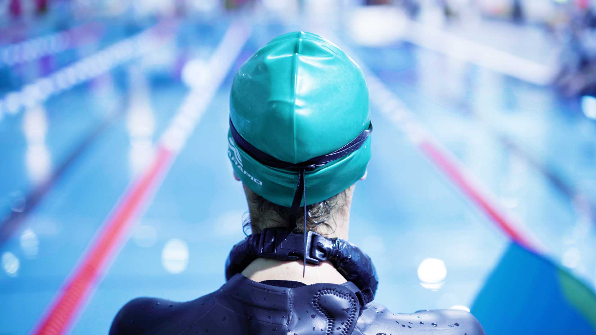 Freediver Jeanette Molnar